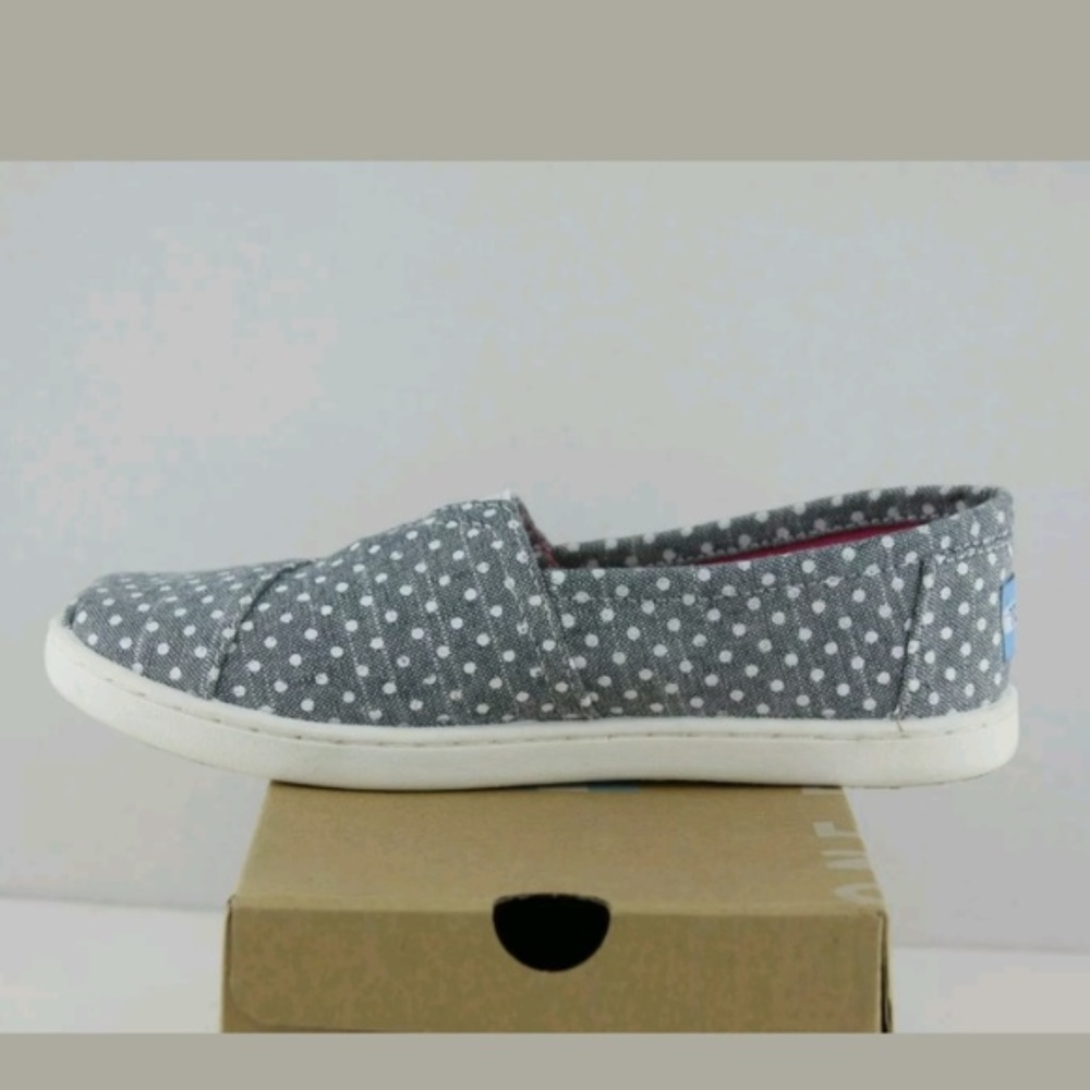 Toms Classic Chambray Polka Dots - Picture 2 of 4